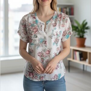 Live 4 Truth Floral Blouse Size Large